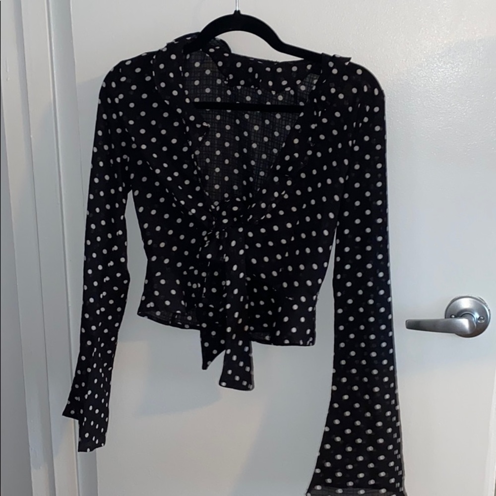 Tie front top